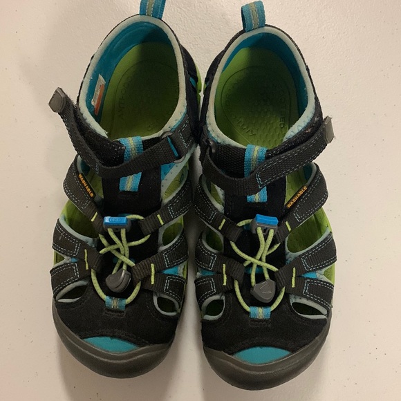 Keen children’s shoes - Picture 1 of 4